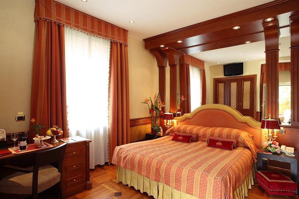 Bio Hotel Raphael - Relais & Chateaux Rom Værelse billede