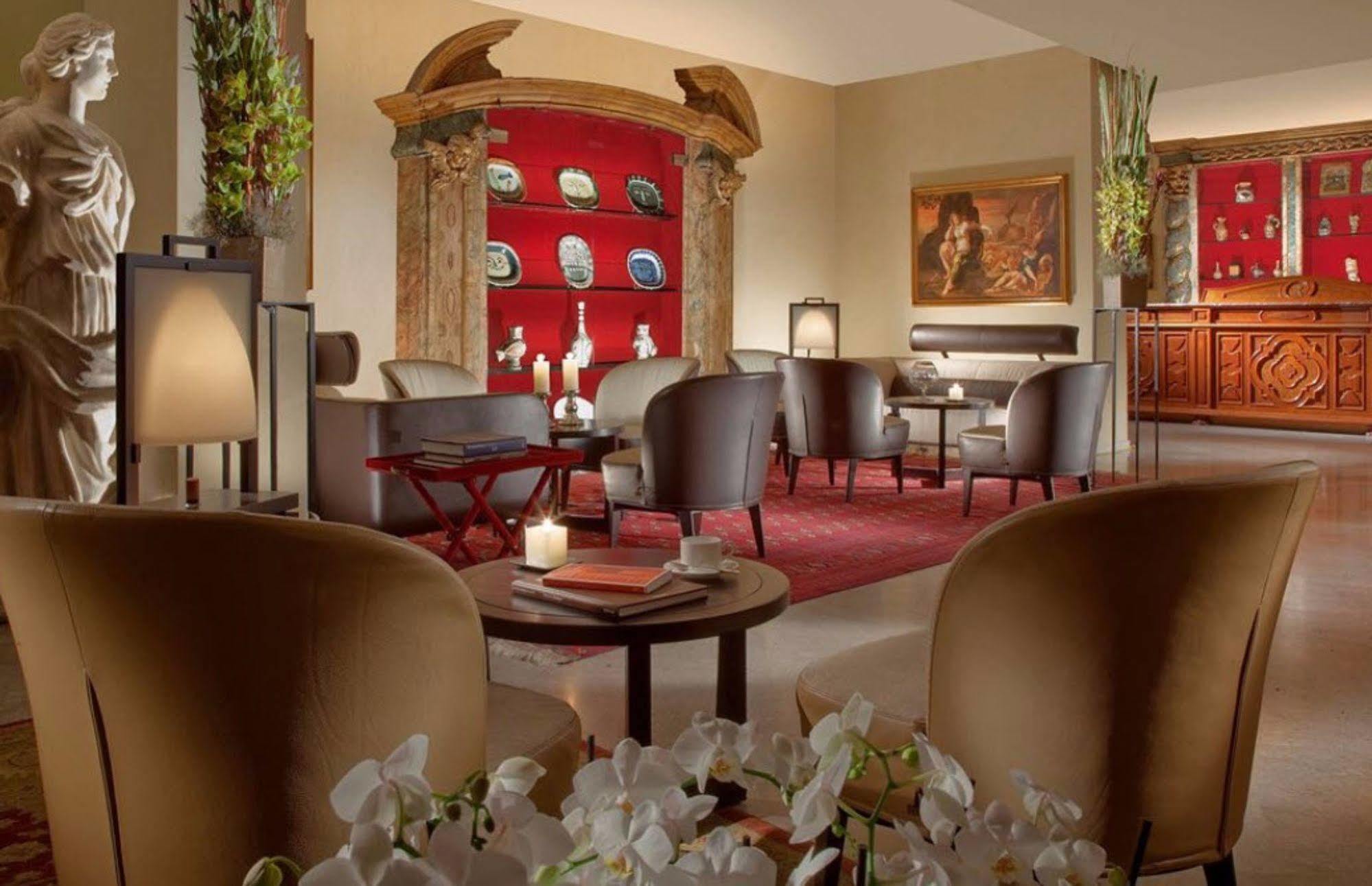 Bio Hotel Raphael - Relais & Chateaux Rom Eksteriør billede
