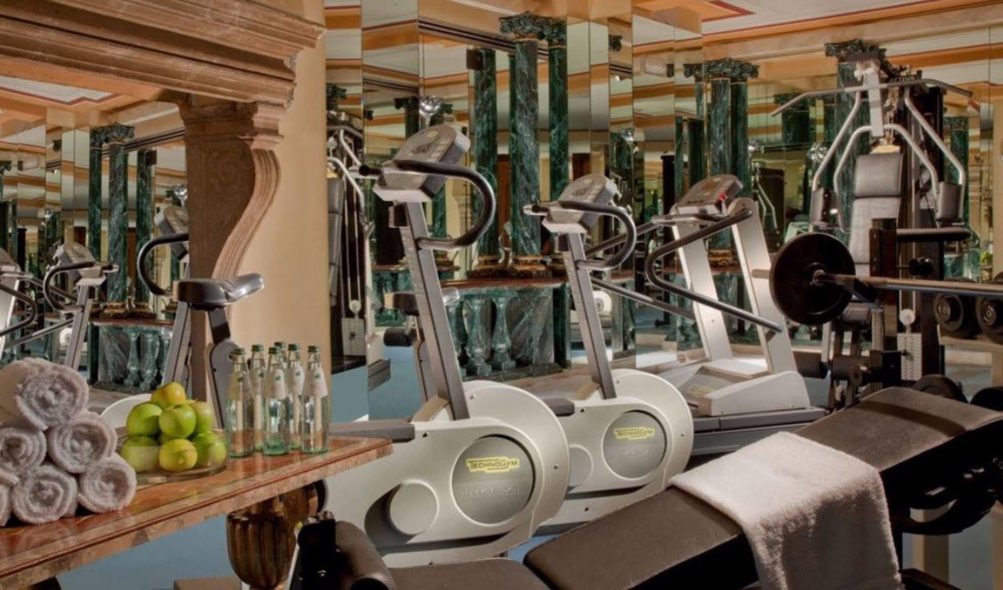 Bio Hotel Raphael - Relais & Chateaux Rom Eksteriør billede